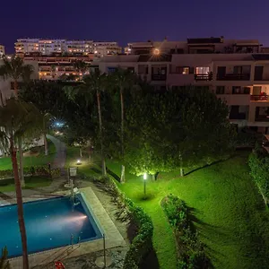 https://beautiful-two-bedroom-apartment-in-alamar-la-cala-de-mijas.1costadelsol.com