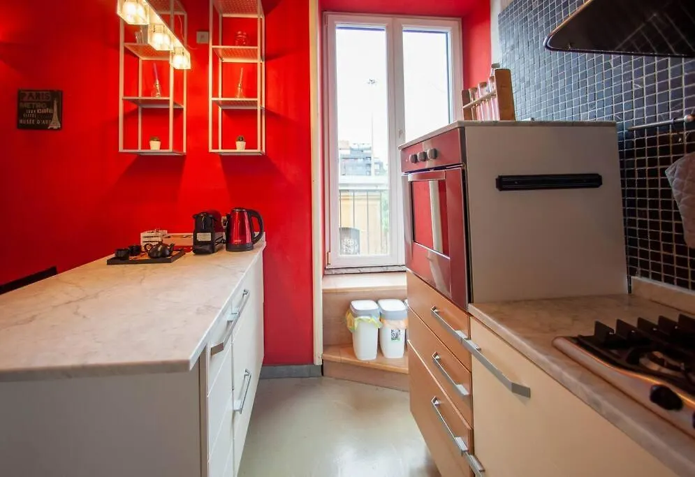 Red House Ostiense Historic Building Daire Roma