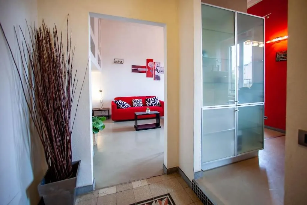 Red House Ostiense Historic Building Daire Roma İtalya